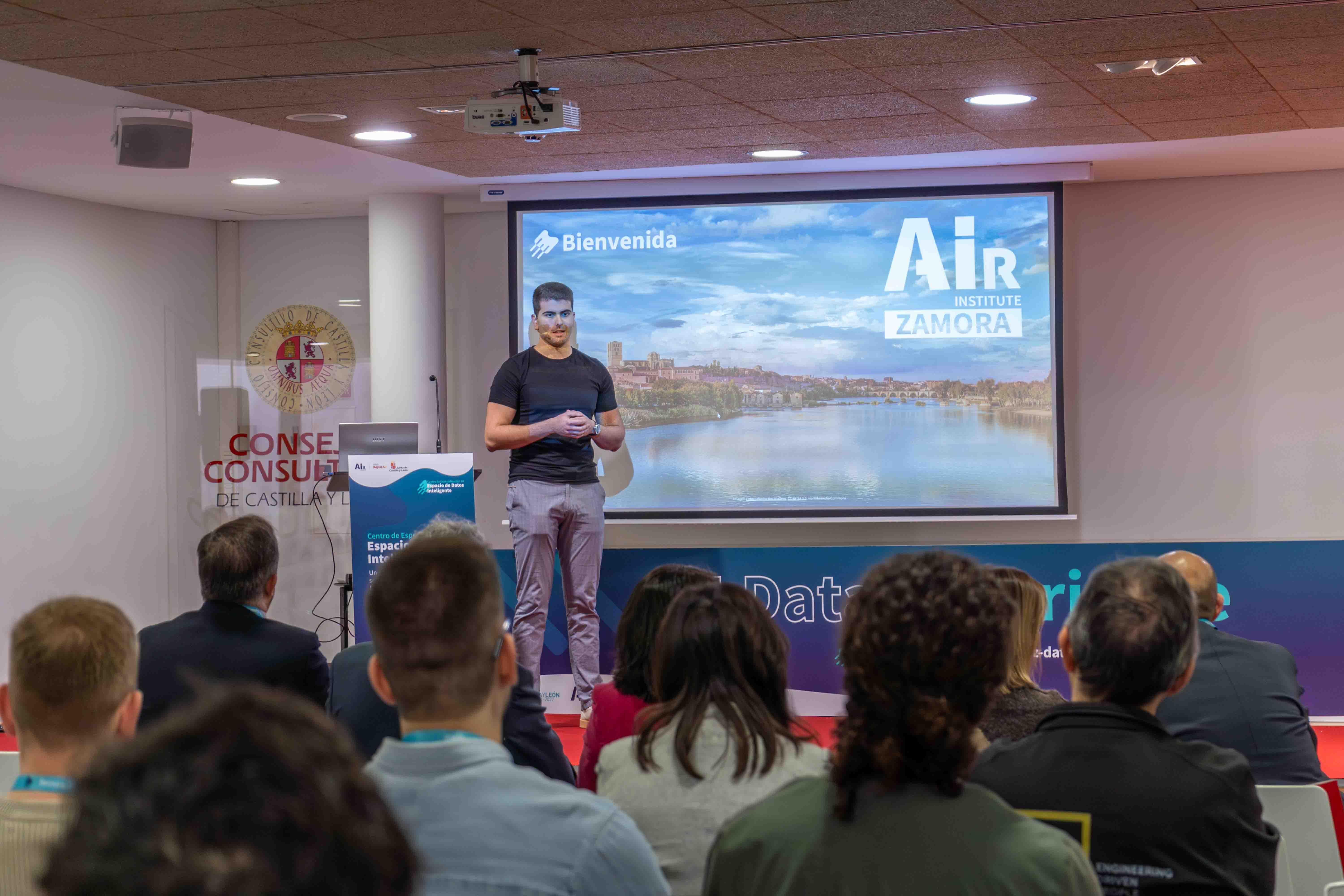 The technology industry highlights the value of shared data in Zamora for generating new opportunities